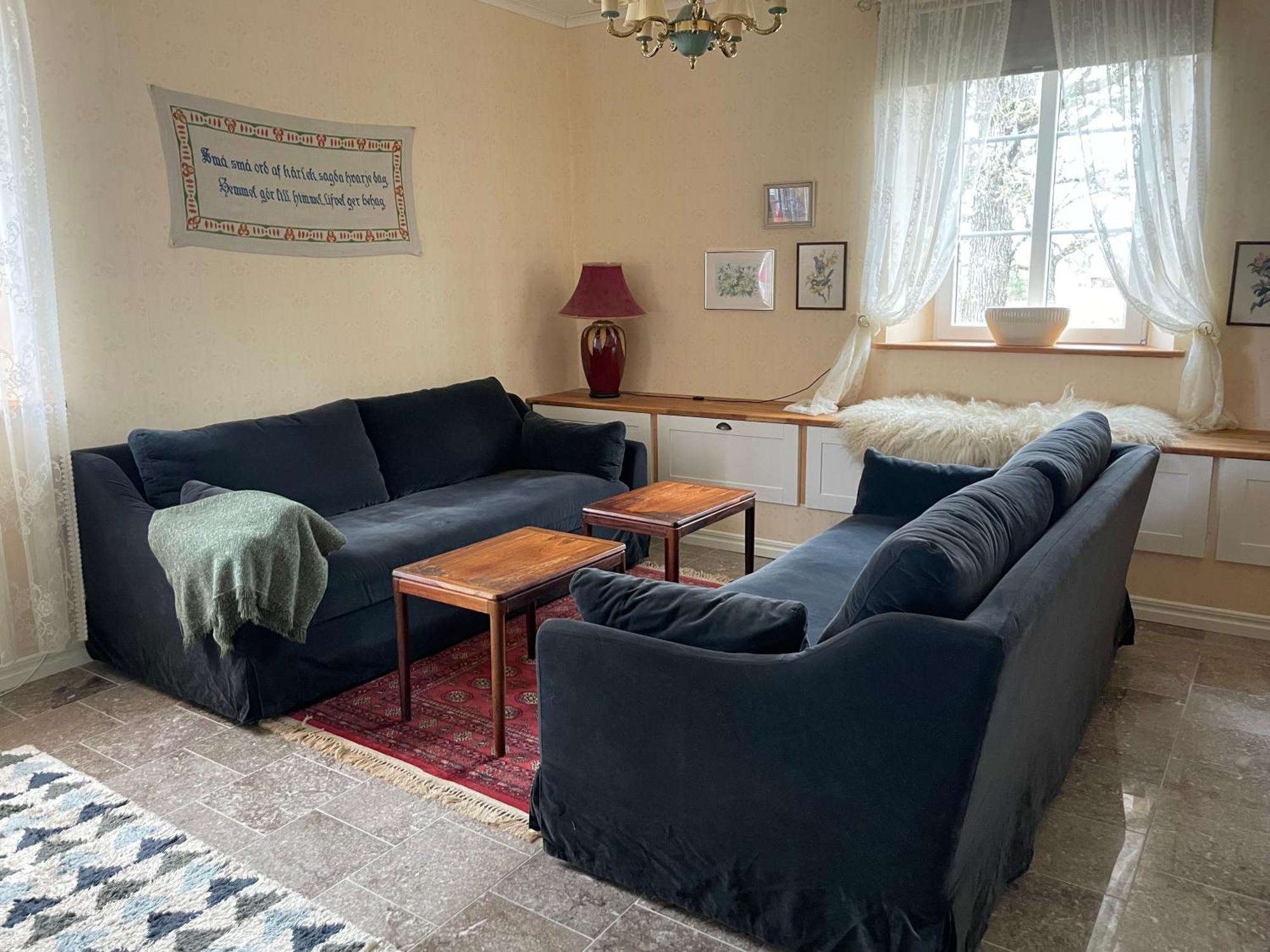 Snaellfaell Country Living - Akerbo Gard Charmigt Renoverad Flygel Kristinehamn Bagian luar foto