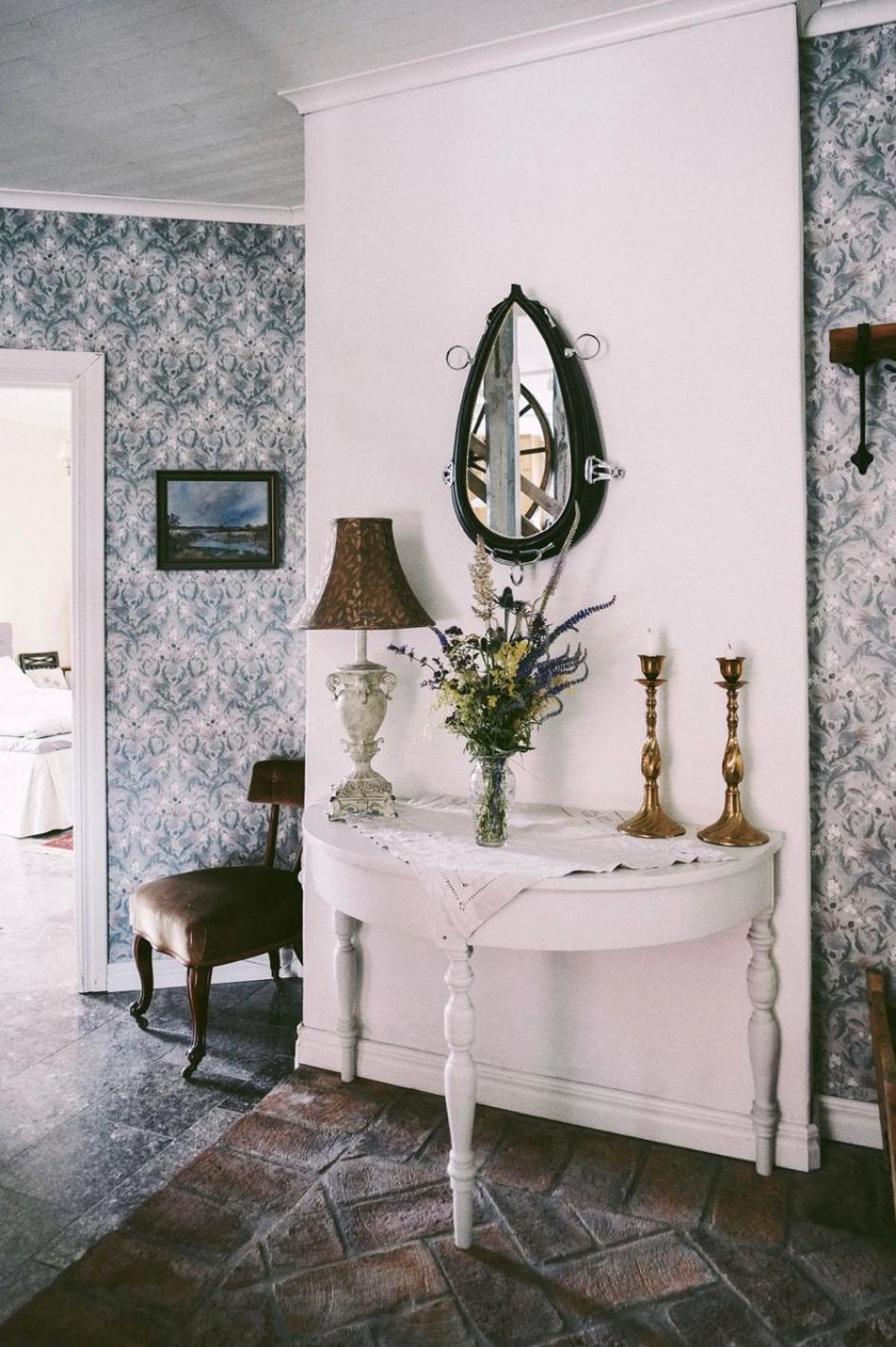 Snaellfaell Country Living - Akerbo Gard Charmigt Renoverad Flygel Kristinehamn Bagian luar foto